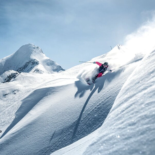 Embark on a unique off-piste skiing expedition supported by Velero Ksar in Tierra del Fuego, exploring the snowy slopes and backcountry terrain accessible by sailboat along the Beagle Channel near Ushuaia, Argentina. Skiing enthusiasts can glide through pristine powder, guided by experienced crew members who ensure safety and facilitate exhilarating adventures. Whether you're skiing down untouched slopes or exploring remote valleys, Velero Ksar offers tailored expeditions that promise thrilling experiences and stunning views of Patagonia's natural beauty.